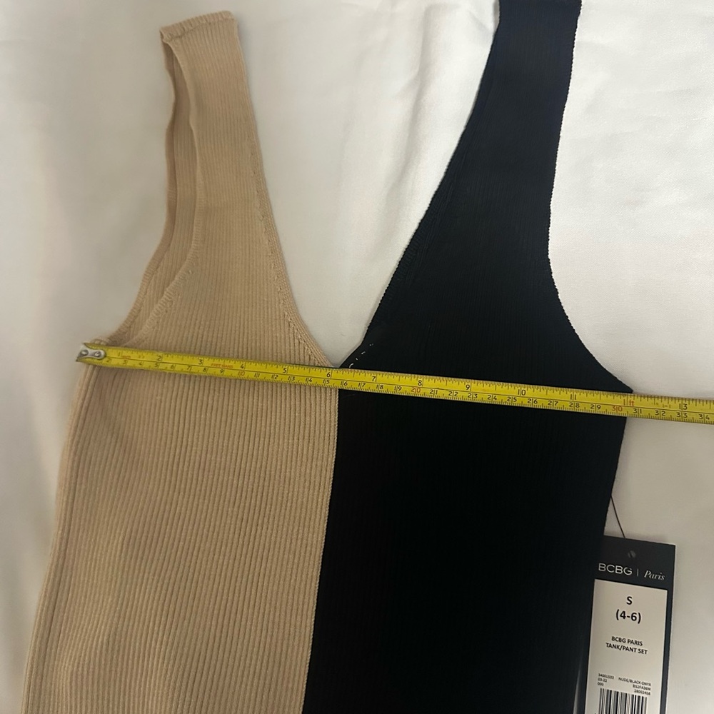 BCBG Black and Cream Colorblock pants and top sleevesless size small NWT. - Picture 5 of 16